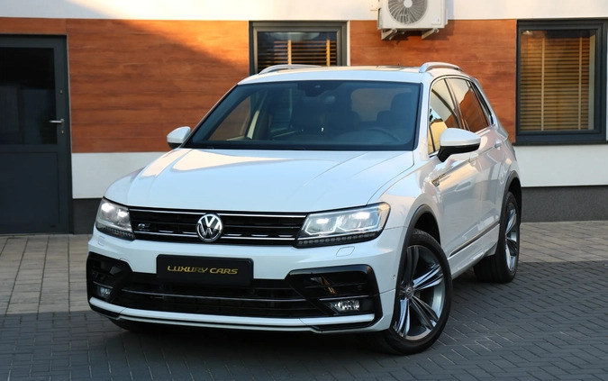 Volkswagen Tiguan cena 135050 przebieg: 71900, rok produkcji 2019 z Zelów małe 742